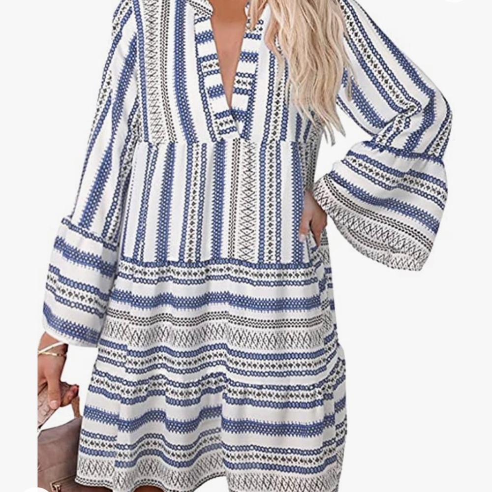 Long sleeve v neck tunic dress